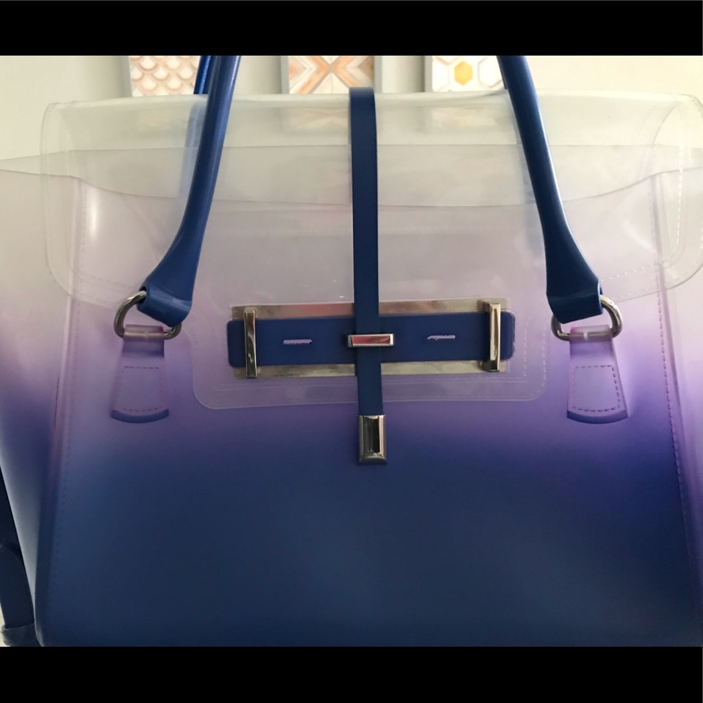 Vince Camuto purse